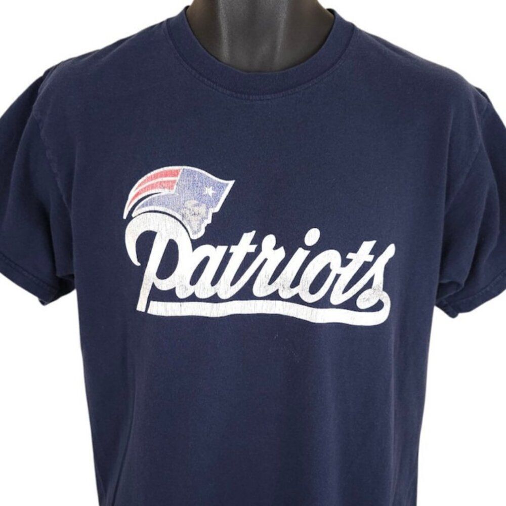 Vintage New England Patriots T Shirt Mens Size Medium Blue Y2K Tom Brady NFL